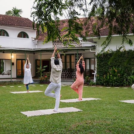 The Sacred Lotus Ayurveda Wellness Retreat Ξενοδοχείο Kochi Εξωτερικό φωτογραφία