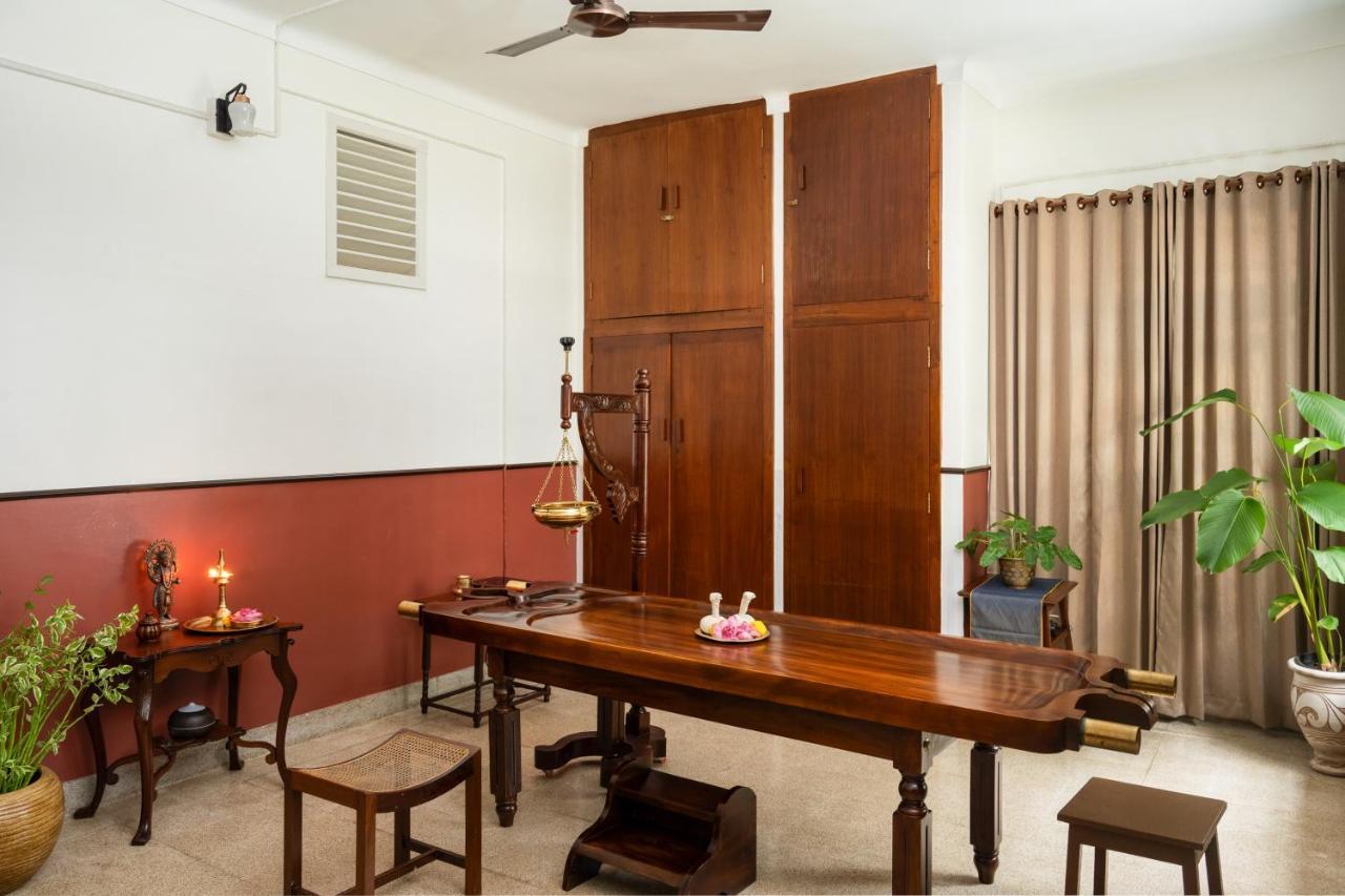 The Sacred Lotus Ayurveda Wellness Retreat Ξενοδοχείο Kochi Εξωτερικό φωτογραφία